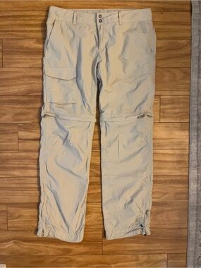 Women's Columbia Lightweight Convertible Cargo Pants in Light Beige